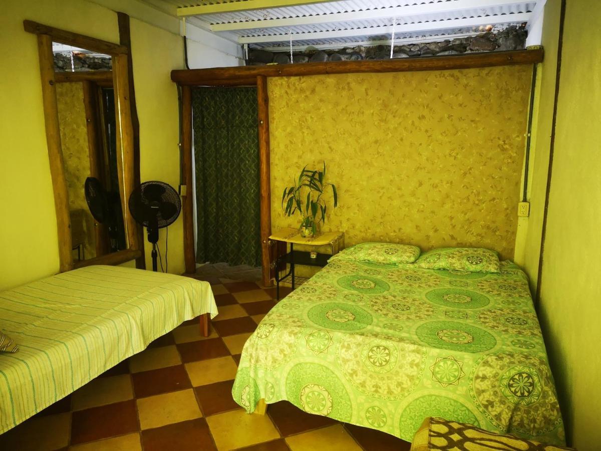La Tigra  Casa Mendez B&B מראה חיצוני תמונה